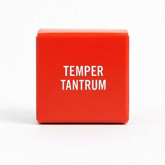 MAC Velvetease Lip Pencil – Temper Tantrum - Red - Brand New - Picture 3 of 7